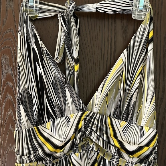 Wet Seal tie neck, backless maxi dress. Colors of Black/ green/ yellow/ black. S - Picture 2 of 10